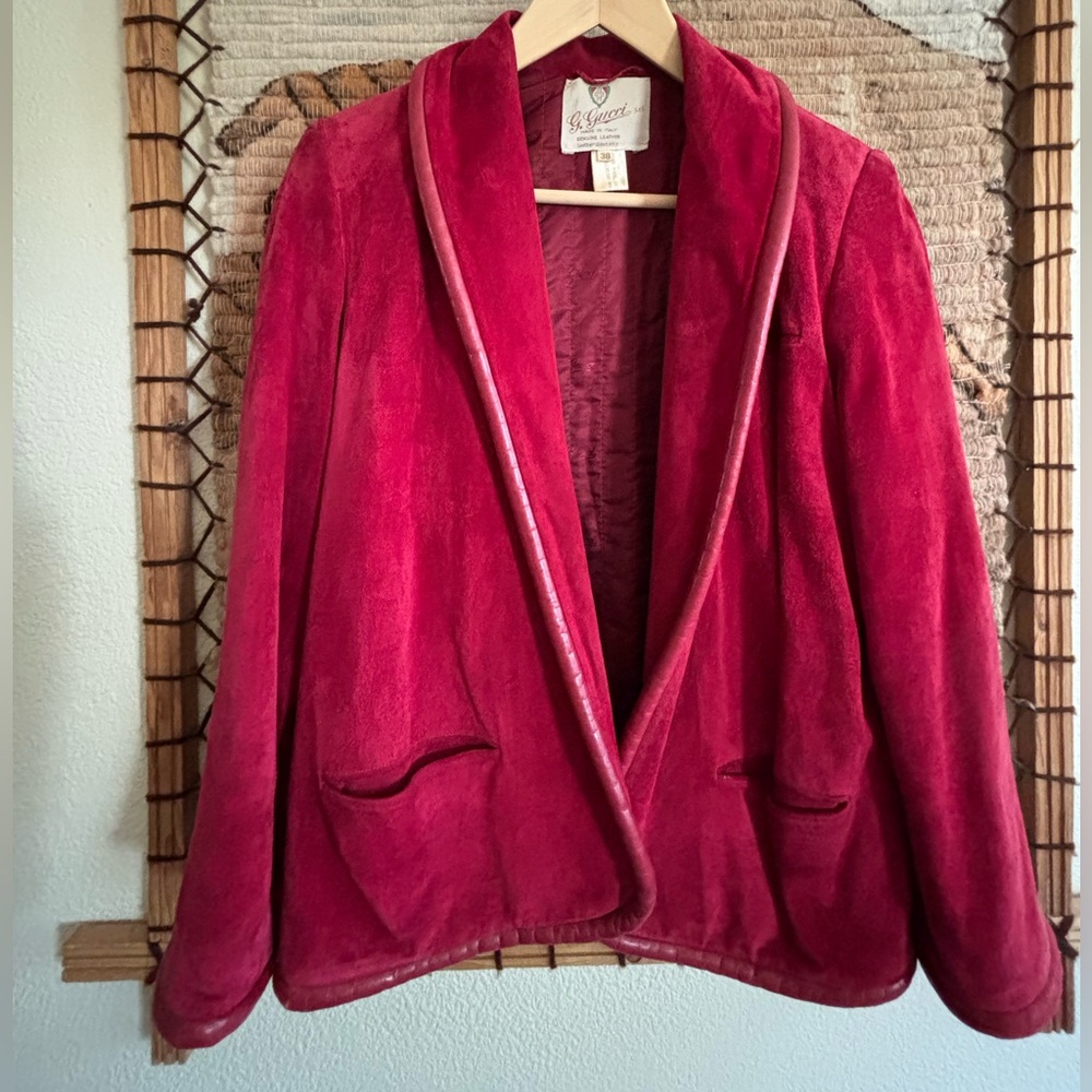 VTG Gucci Women's Vibrant Red Suede and Leather Blazer